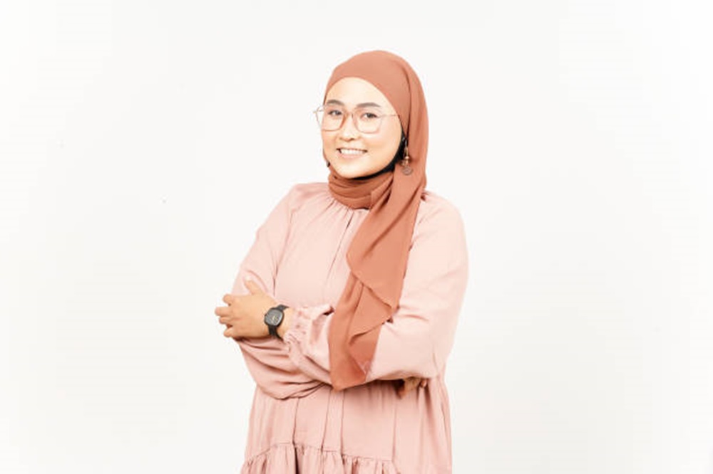 7 Referensi One Set Wanita yang Kekinian, Cocok Dipakai Saat Lebaran Idul Adha 2025