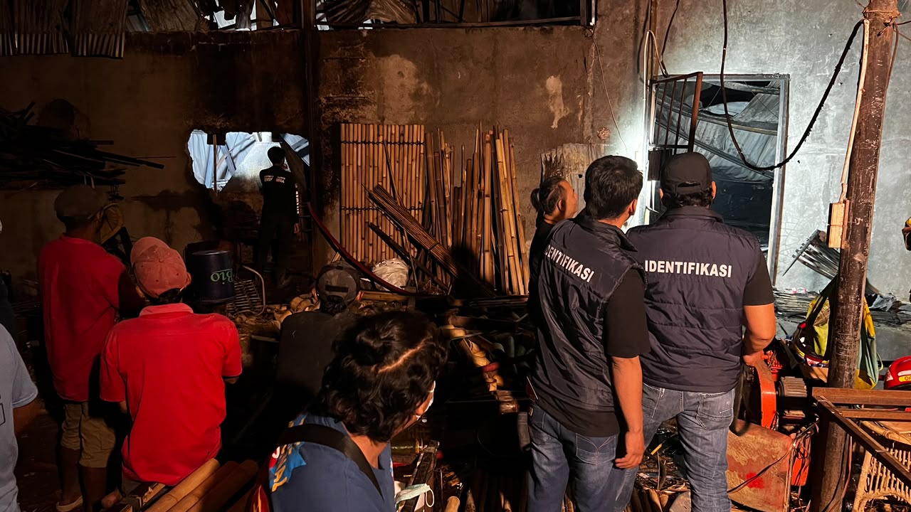 Kebakaran Pabrik Bambu di Wonokromo Bantul, Polisi Selidiki Dugaan Api dari Tungku Oven  