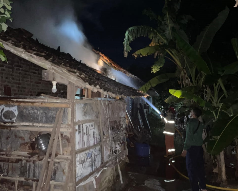 Dua Rumah Terbakar di Bantul, Kerugian Capai Rp100 Juta