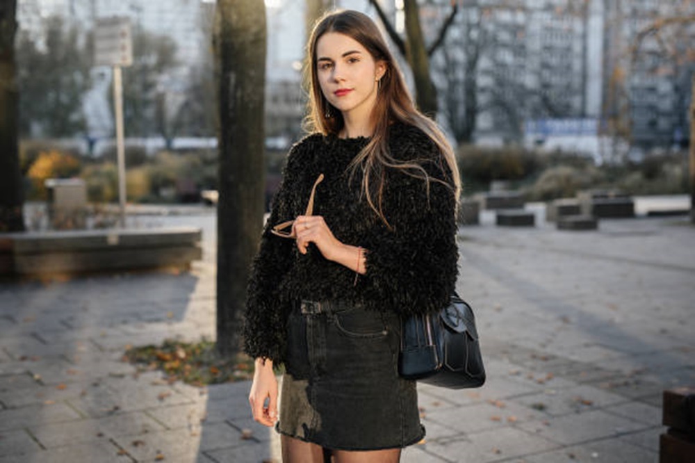 Inspirasi Outfit Cewek Mamba dengan Tampilan Keren, Bisa untuk Gaya Sehari-hari