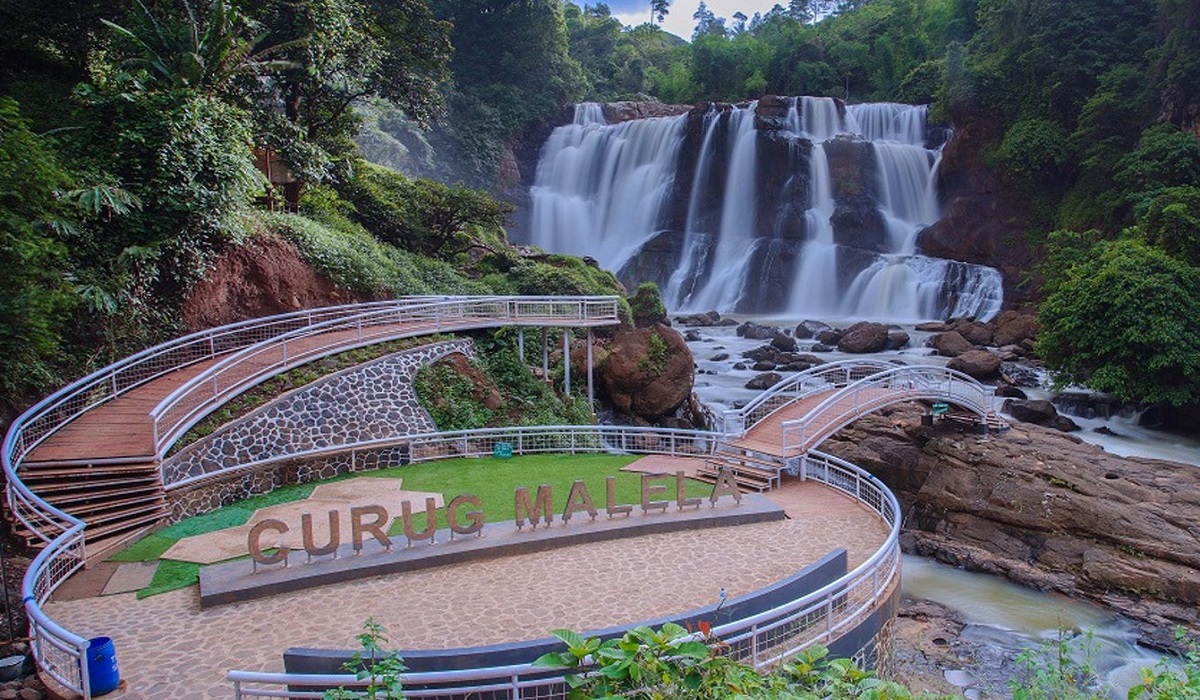 5 Wisata Air Terjun Indah di Bandung Tahun 2025, Nomor 3 Sangat Ramah Anak