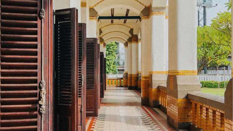 Mengabadikan Keindahan Lawang Sewu Semarang, Simak Referensi Selengkapnya Berikut Ini