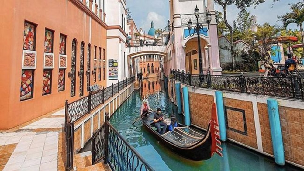 Wisata Terbaru 2024 Little Venice? Menelusuri Bangunan Khas Italia: Cek Harga, Lokasi dan Fasilitasnya