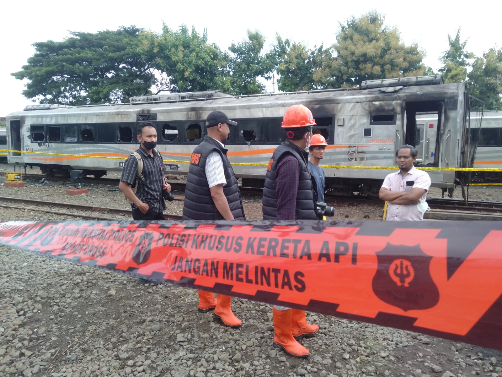 Kereta Terbakar di Yogyakarta, Menhub Dudy: KNKT Lakukan Penyelidikan 