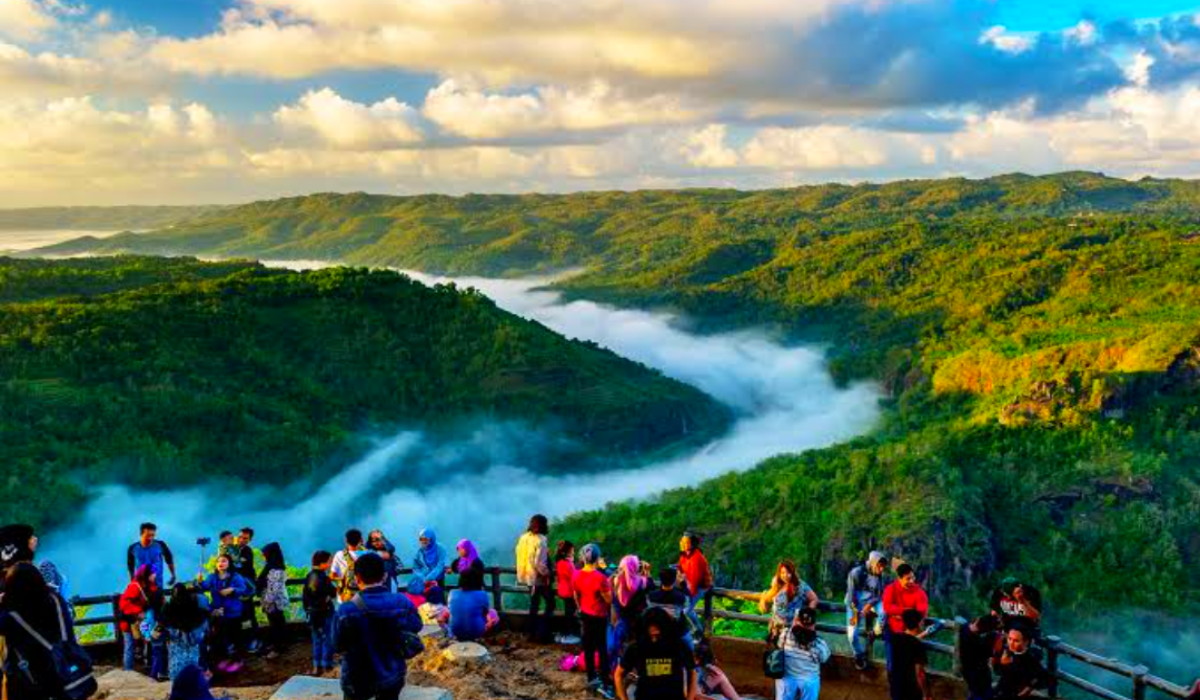 Berasa Surga Dunia, Berikut 5 Wisata Terbaru 2024 Dengan Nuansa Bak Negeri Diatas Awan, Ini Info Lengkapnya