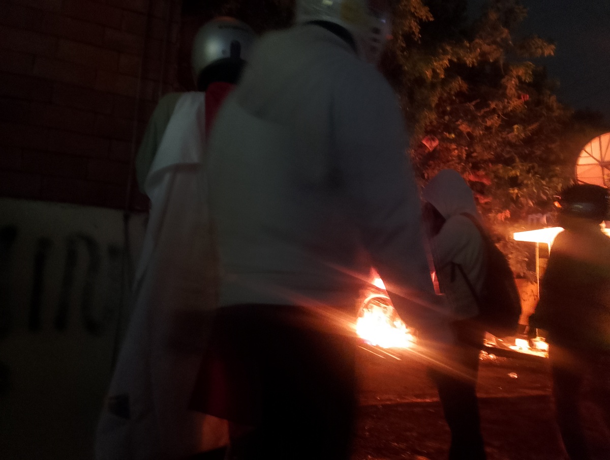 Represi Bikin Api Amarah Membesar: UGM Ingatkan Polisi Kawal, Bukan Bubarkan Demo