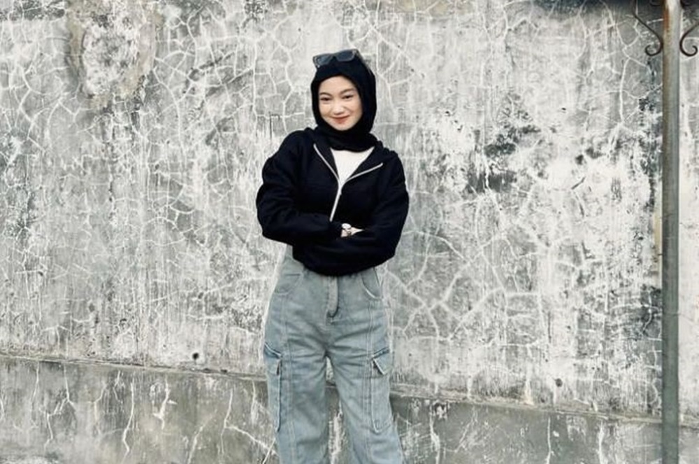 Berbagai Style Outfit Wanita Nonton Bioskop dengan Tampilan Modis dan Nyaman, Cek Disini