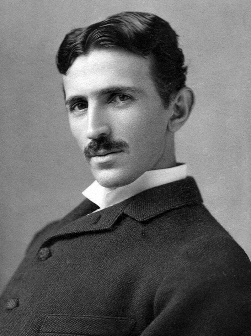 10 Kebiasaan Unik Nikola Tesla yang Membuatnya Berbeda dari Tokoh Ilmiah Lainnya