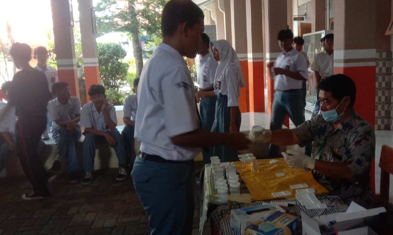 Wujudkan Sekolah Bersih Narkoba, BNNK Gelar Tes Urine Pelajar SMAN 5 Tegal