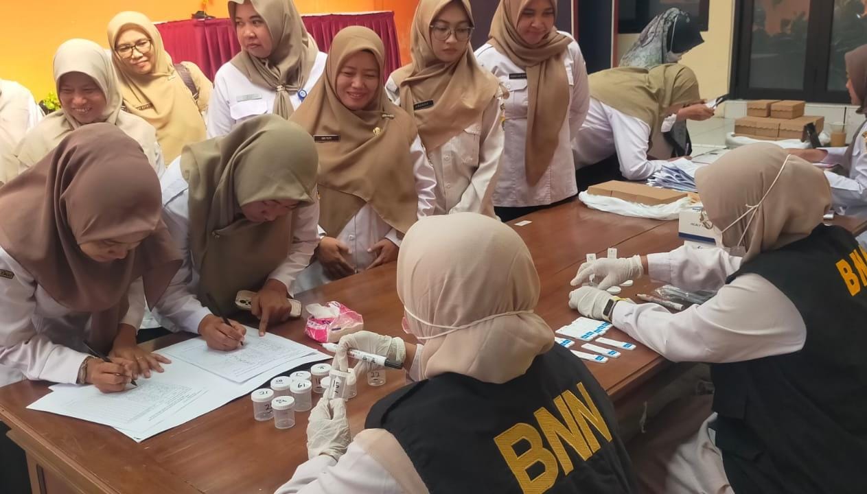 37 Guru BK SMP Negeri dan Swasta Wilayah Pantura Brebes Jalani Tes Urine Mendadak 