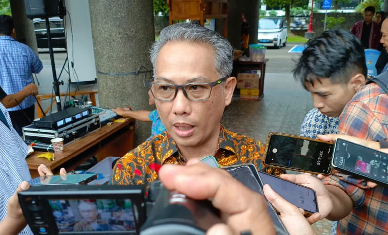 UGM Kirim Tim Kesehatan dan Psikologi ke Sumatra, Siapkan Skema Keringanan UKT bagi Mahasiswa Terdampak