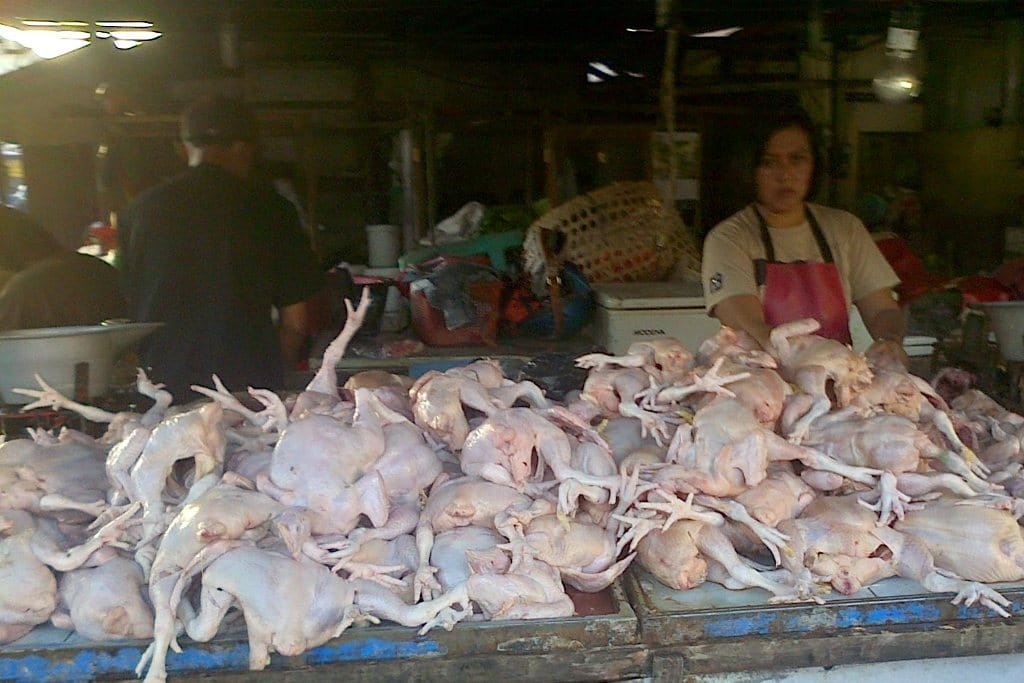Harga Daging Ayam Broiler di Pasar Tradisional Brebes Tembus Rp 40 Ribu