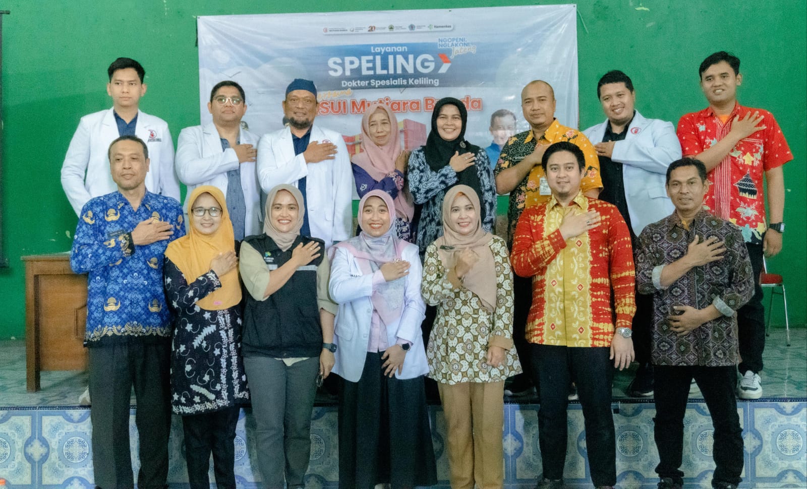 Dokter Spesialis Keliling Blusukan, Cek Kesehatan Warga Kubangwungu Jadi Realisasi Program Kesehatan Gubernur 