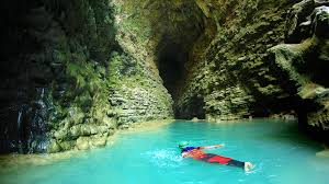 Tempat Liburan Akhir Tahun Kalisuci Cave Tubing Gunungkidul, Menikmati Indahnya Alam dan Bawah Goa