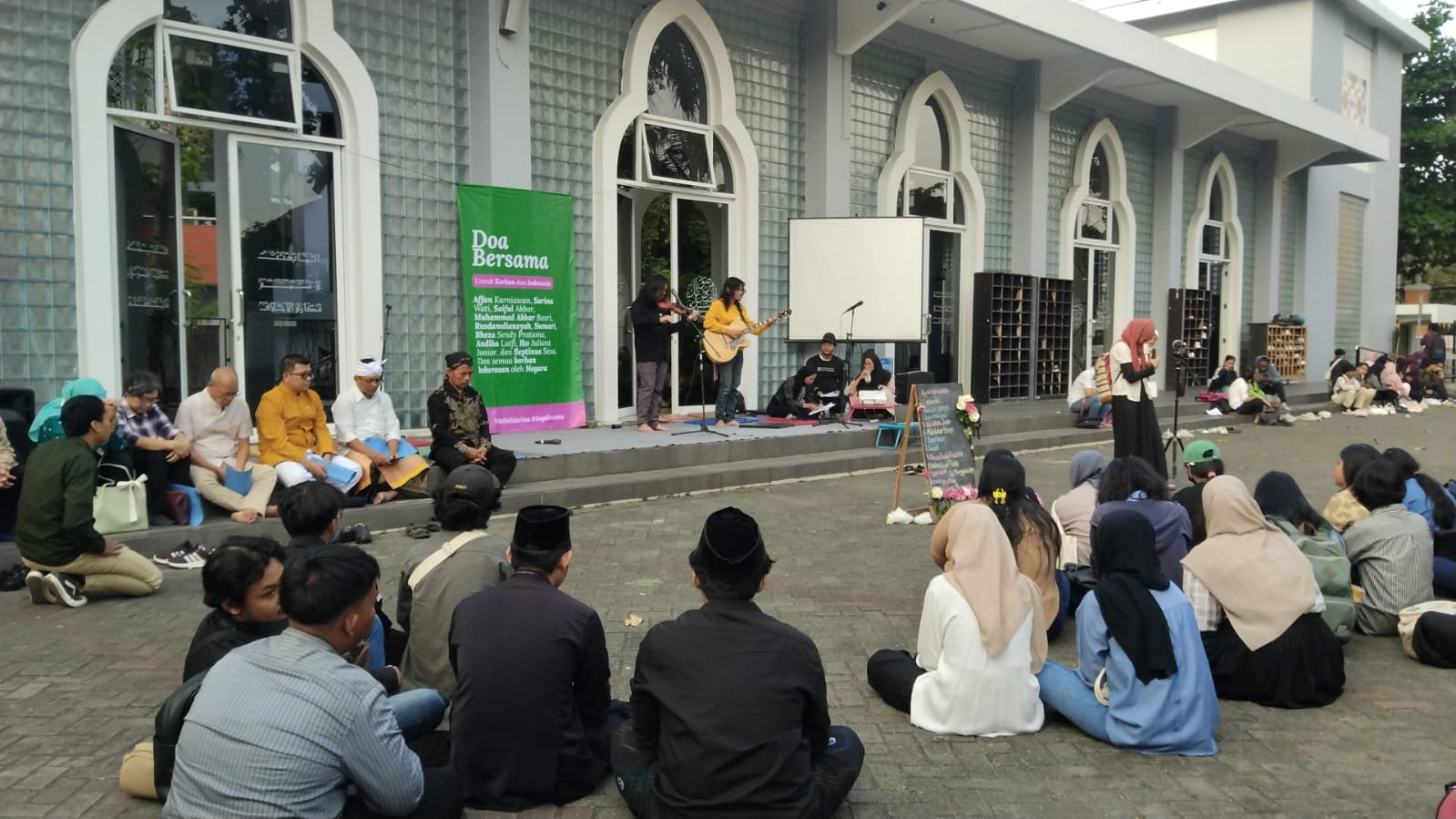 Doa Lintas Agama dan Panggung Budaya, Gusdurian Jogja Serukan Solidaritas untuk Korban 