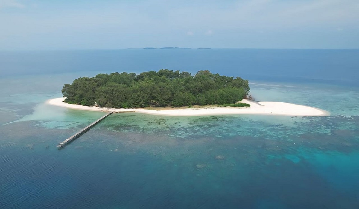 5 Destinasi Wisata Memukau di Karimunjawa dengan Lanskap Alam Memanjakan Mata, Cek Infonya Disini