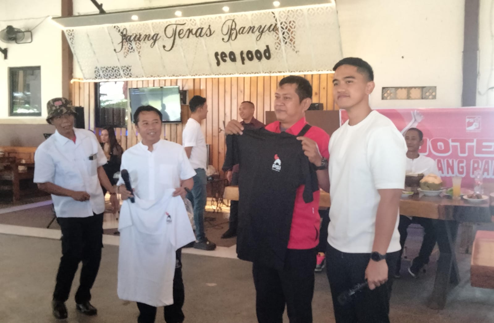 Kaesang Pamerkan Logo Baru ke Kader PSI Brebes, Galang Dukungan Perkuat Basis Jateng Menangkan Pemilu Raya