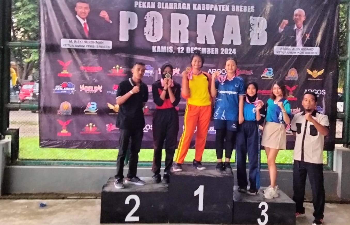 Atlet Bantarkawung Borong 7 Medali Emas PORKAB KBI Brebes, Jadi Juara Umum Cabor Kick Boxing