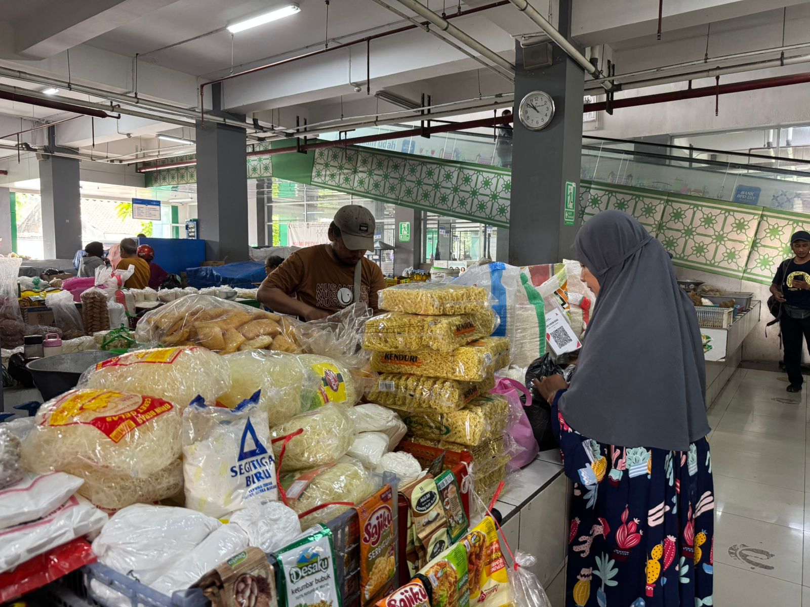 Tekan Inflasi Jelang Idulfitri, 48 Ton Bahan Pokok Disubsidi Lewat Pasar Murah