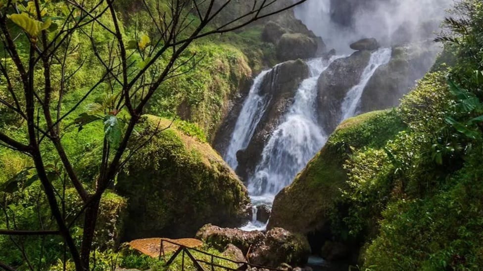 Cianjur Punya! Curug Citambur, Wisata Terbaru 2024 Pesonanya Estetik, Banyak Spot Instagramable