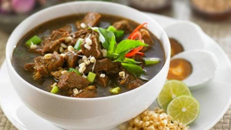 Deretan Tempat Makan Hidden Gem Paling Lezat, Tenang dan Bikin Betah