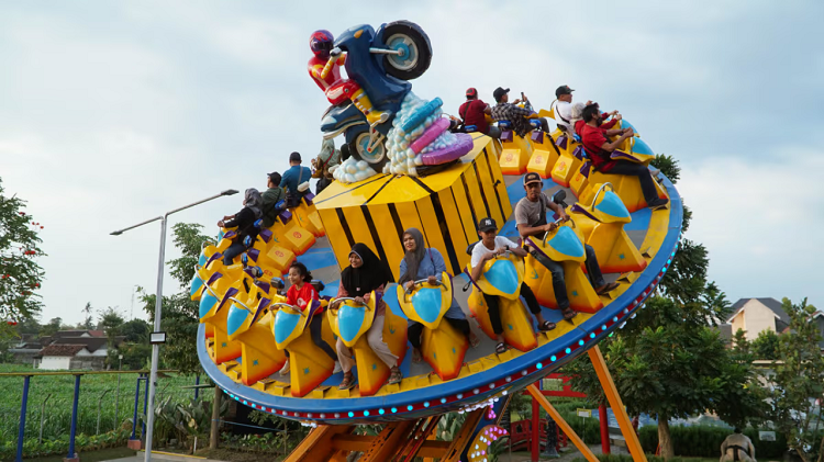 Eksplorasi Blitar Park Jadi Destinasi Wisata Keluarga Modern