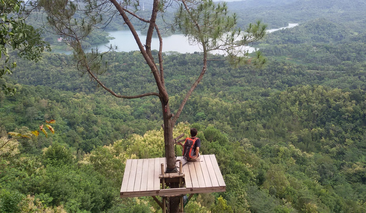 5 Pilihan Wisata Menarik Bukit Menoreh, Buat Momen Liburan Bersama Keluarga Lebih Berkesan