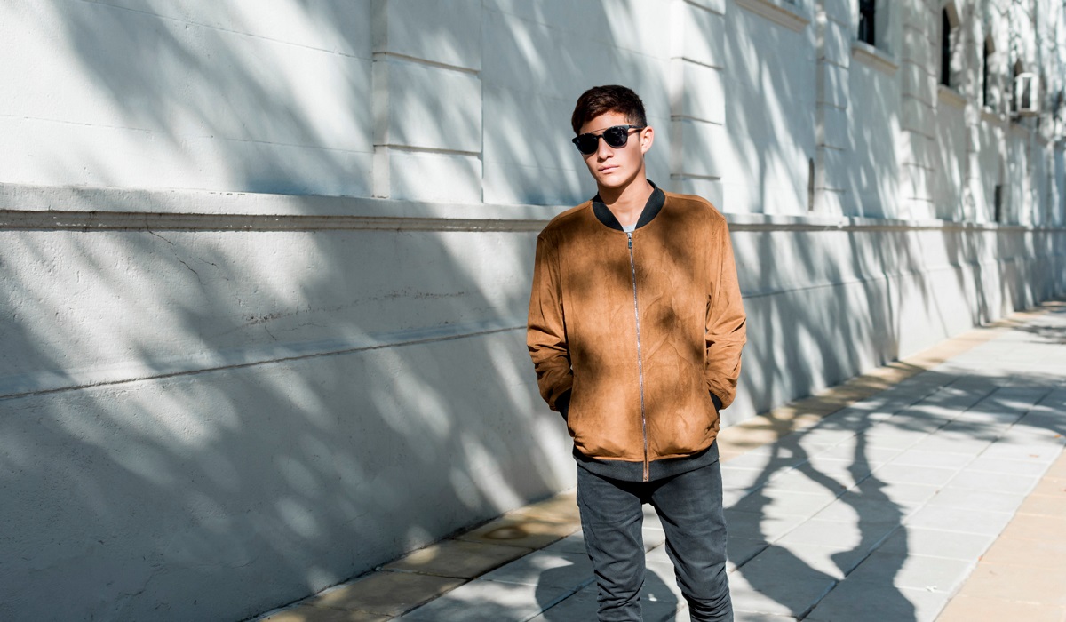 Hadirkan Kesan yang Menyenangkan, Simak 6 Ide Styling Outfit Kasual Pria yang Mudah dan Simpel