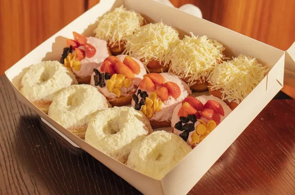 5 Tempat Berburu Donat di Bandung, Enak dan Empuk dengan Aneka Topping Menarik