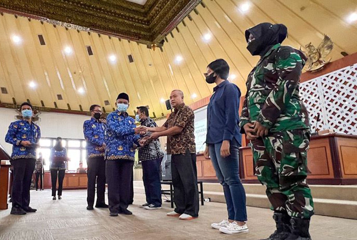 Tekan KDRT, Pemkot Yogyakarta Terbitkan Buku Tiker Perak dan Cegah Perang