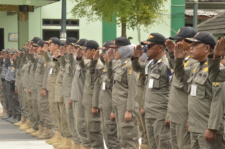 Satpol PP Kota Yogyakarta Dilibatkan Aktif dalam Penanganan Sampah, Hasto Sebut Pendekatan Humanis