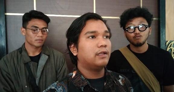 Geruduk Kantor KPU Brebes, Aliansi Mahasiswa Minta Akreditasi LSM Hati Kita Dicabut Sebagai Pemantau Pilkada