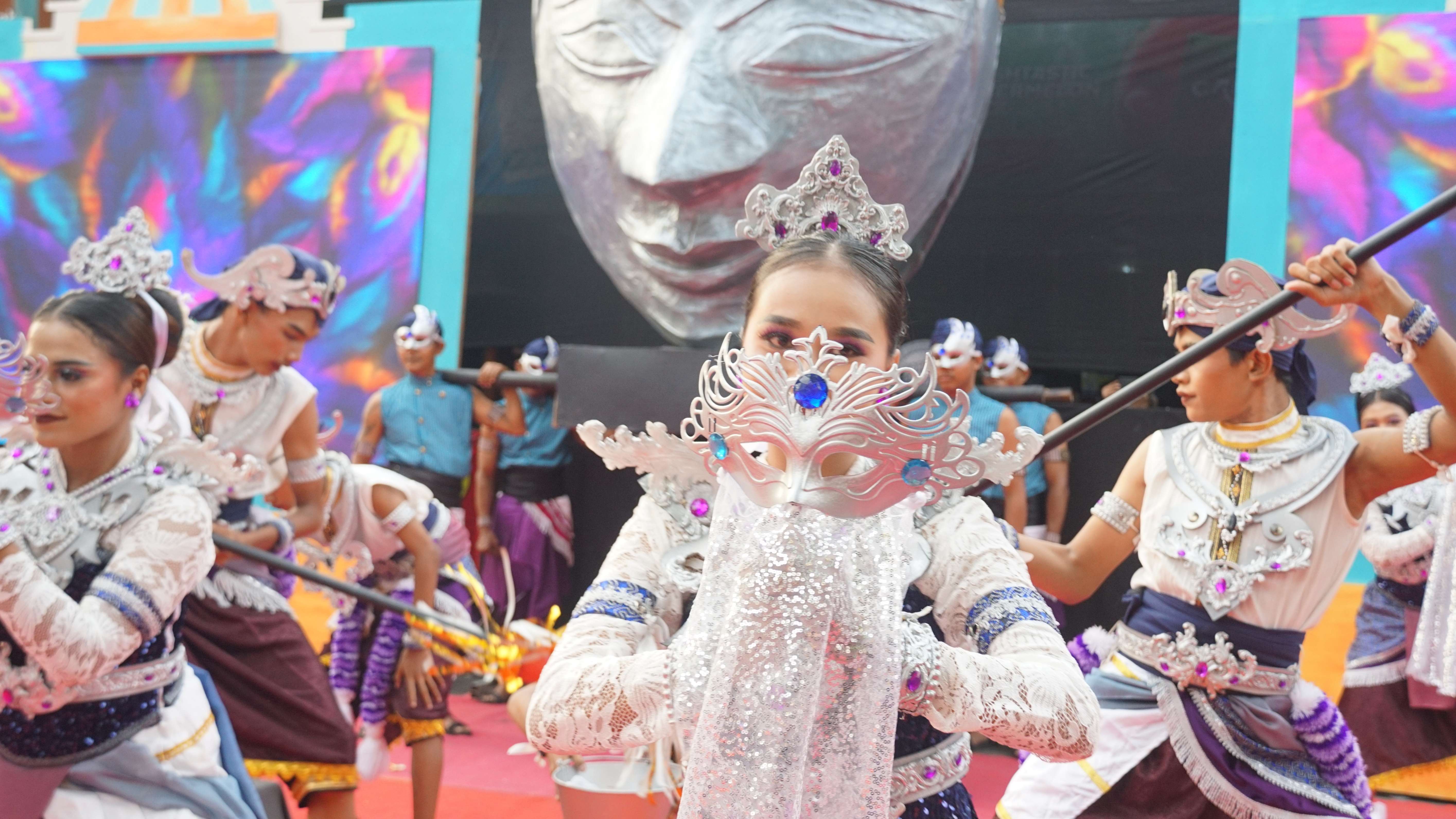 Sanggar Seni Ramaikan Pawai Alegoris 2025, Targetkan Kotagede Jadi Sentra Perak Dunia