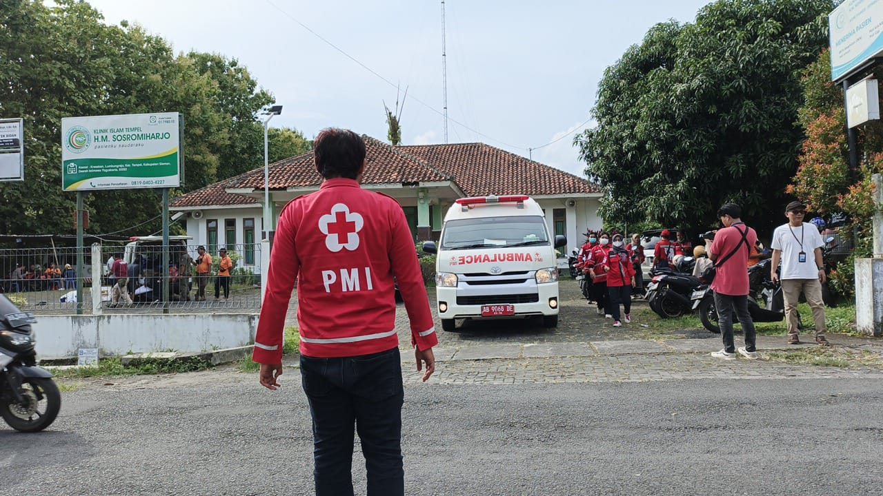  Ratusan Warga Alami Demam dan Diare, Sampel Makanan Dibawa Dinkes Sleman