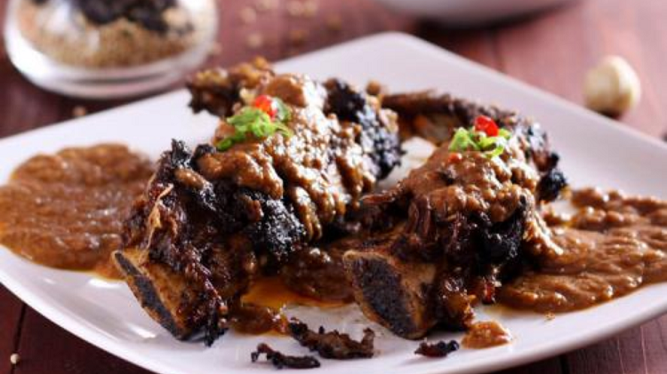 Rekomendasi Destinasi Wisata Kuliner Khas Makassar Terbaik, Simak Referensi Lengkapnya Berikut Ini