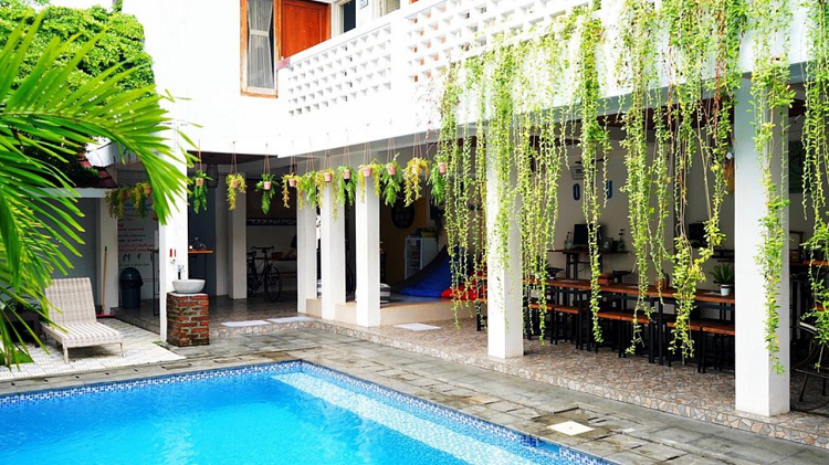 Menelusuri Jejak Prawirotaman dan Ragam Akomodasi Estetik di Kota Jogja