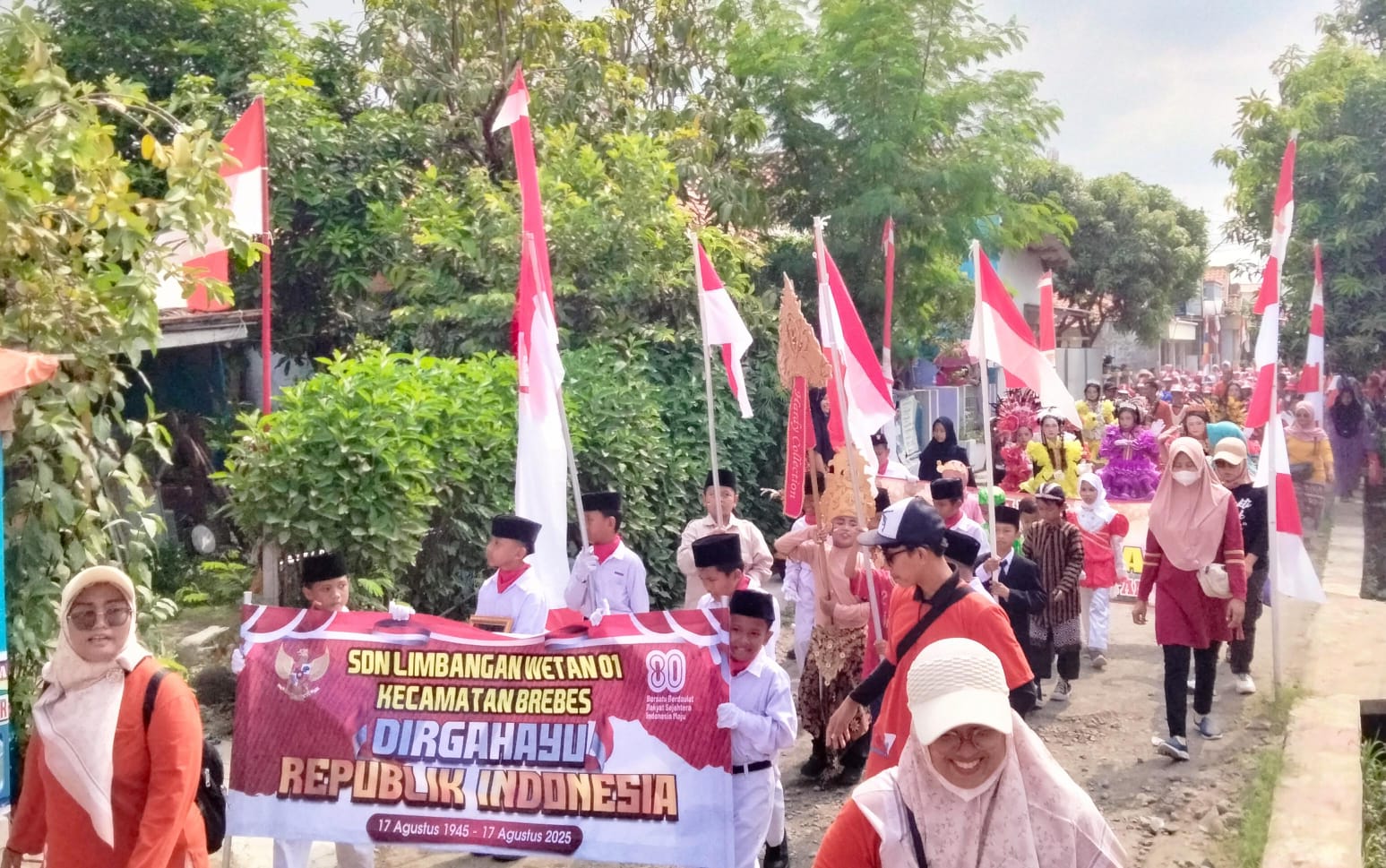 Kampanye Rawat Kebhinekaan, Karnaval Limbangan Wetan Tutup Kemeriahan HUT RI Tingkat Kelurahan