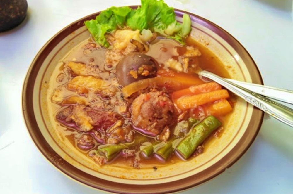 Rekomendasi Wisata Kuliner Dekat Stasiun Solo Balapan, Ada Selat Solo Hingga Nasi Liwet