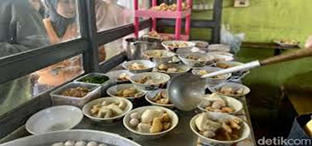 Hangat dan Gurih! Ragam Macam Makanan Berkuah di Bandung, Cita Rasa Bikin Nagih dan Menghangatkan Perutmu