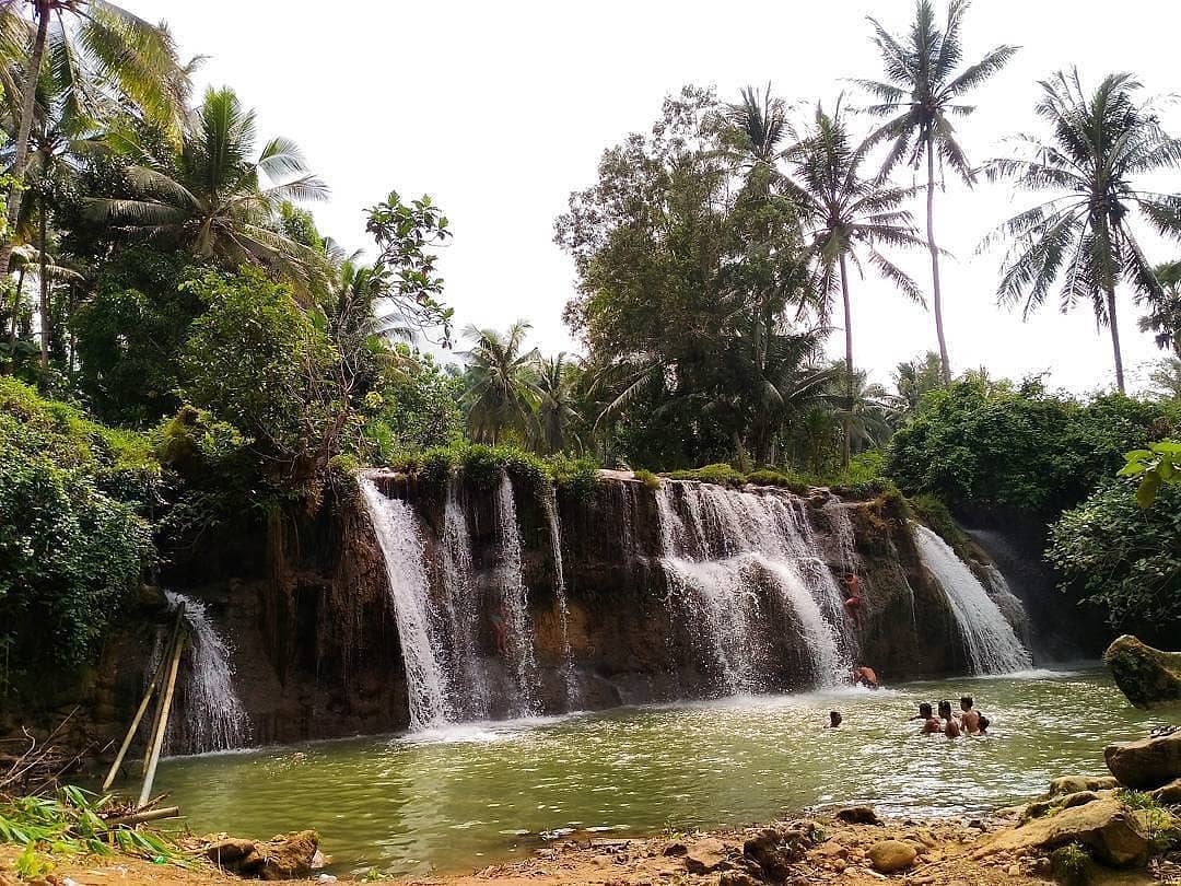 3 Rekomendasi Wisata Terbaru 2024 Air Terjun Terpopuler Sumenep? Simak Alamat Lengkap Dan HTMnya Disini