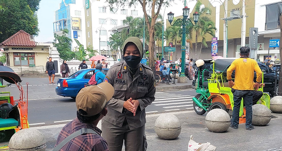  Paling Banyak Wisatawan, Seribuan Orang Langgar Merokok di Kawasan Malioboro 