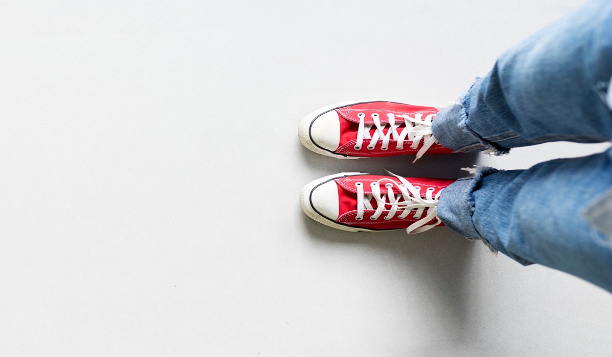 5 Rekomendasi Sepatu Sneakers Converse dengan Desain Kece Cocok untuk Kamu Koleksi