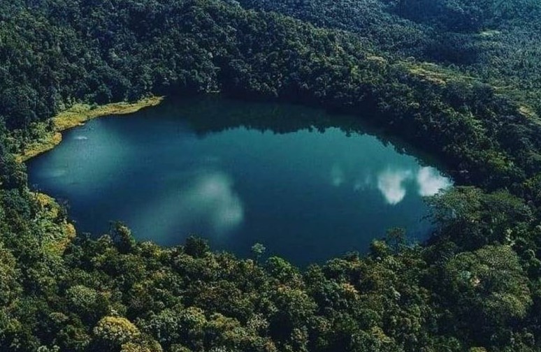 Jelajahi Keindahan Tersembunyi, Wisata Terbaru 2024 Telaga Rana Maluku