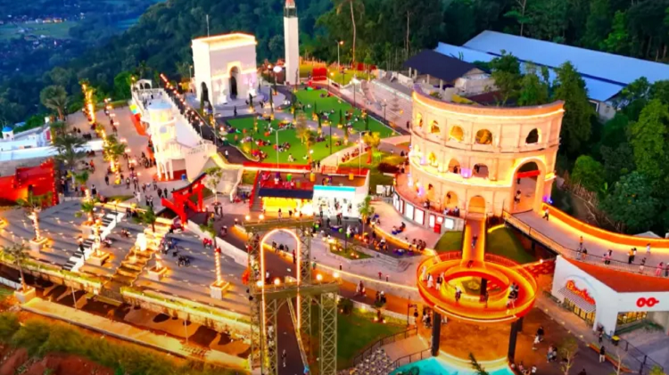 Menikmati Gemerlap Kota Wisata Ngabuburit di PICTNIQ Gunungkidul