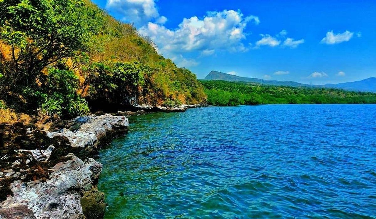 5 Pilihan Wisata untuk Habiskan Waktu di Situbondo, Indah dan Tawarkan Daya Tarik Unik