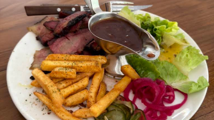 Kunjungi Daftar Rekomendasi Tempat Makan Halal 24 Jam di Solo