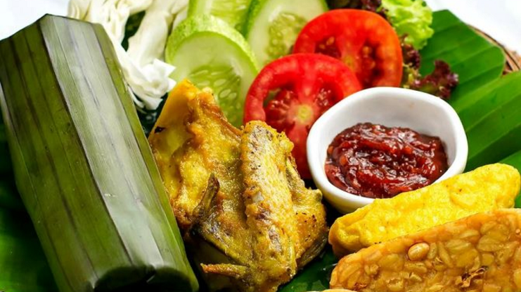 Menjelajahi Kelezatan Autentik Menu Lebaran Khas Sunda Paling Menggugah Selera, Berikut Info Selengkapnya