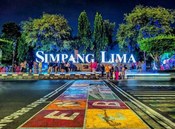 Rekomendasi Tempat Ngabuburit di Semarang yang Lagi Hits 2024
