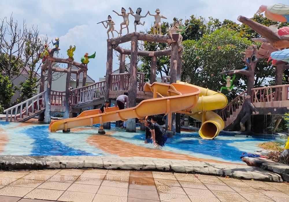 Libur Lebaran Asik? Inilah 4 Wisata Terbaru 2024 Waterpark Terpopuler di Semarang Dengan Wahana Seru