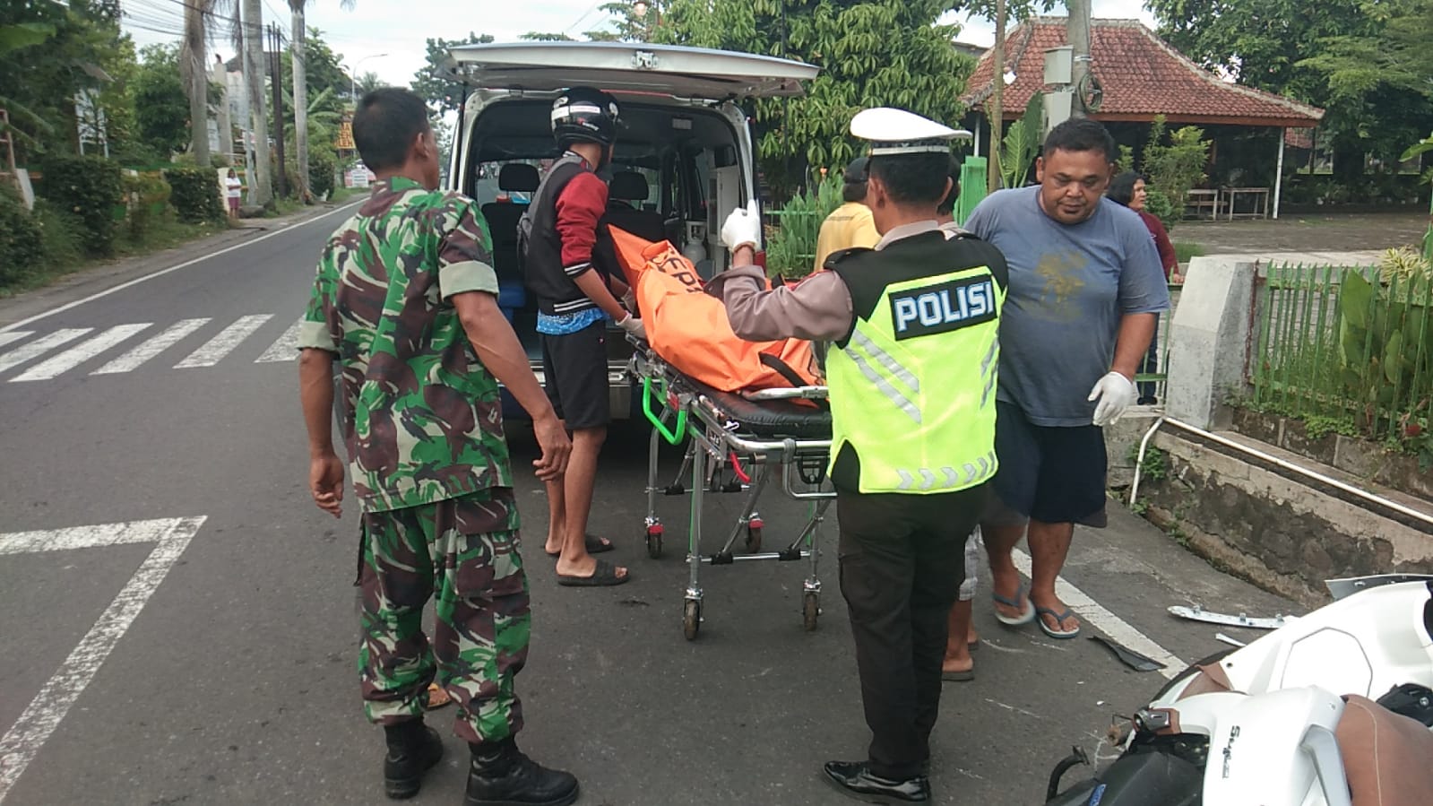 Pemotor Lansia Tewas di Tempat Setelah Tabrakan di Depan Gereja Santa Maria Nanggulan Kulon Progo